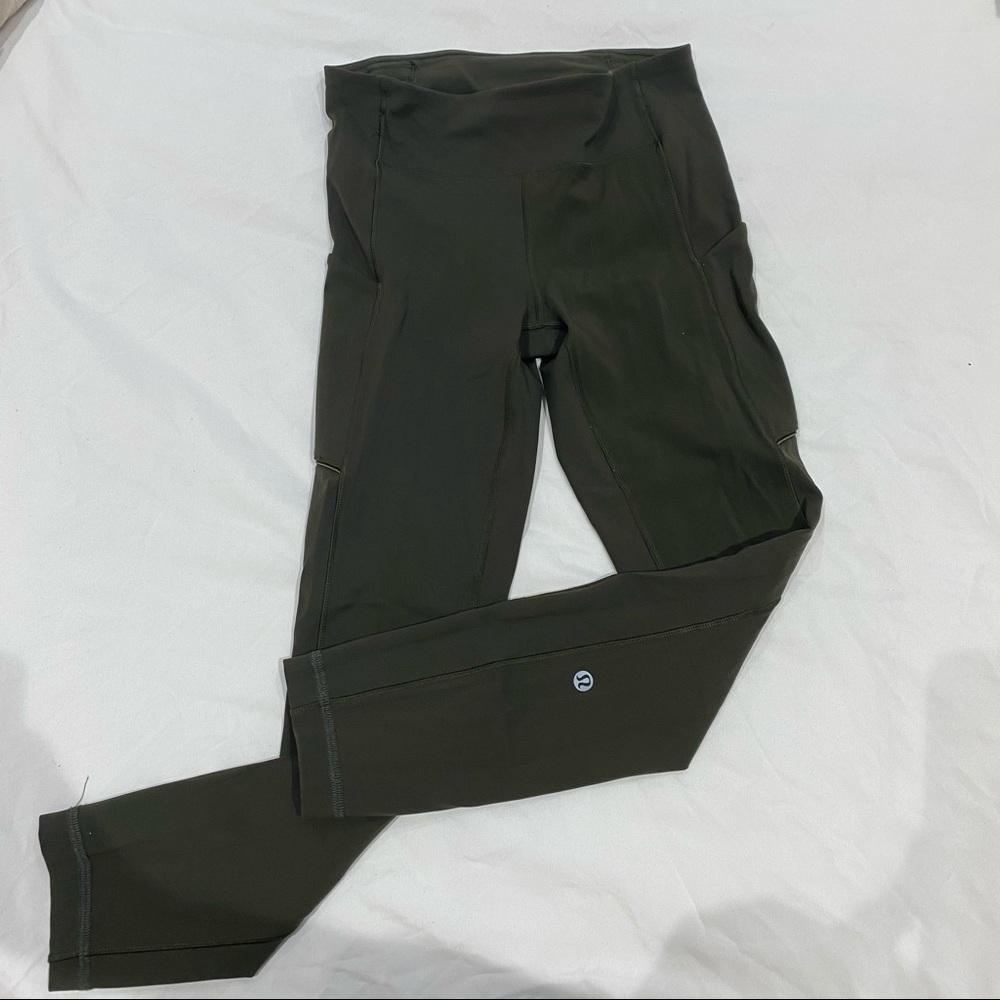 Olive green lulu leggings